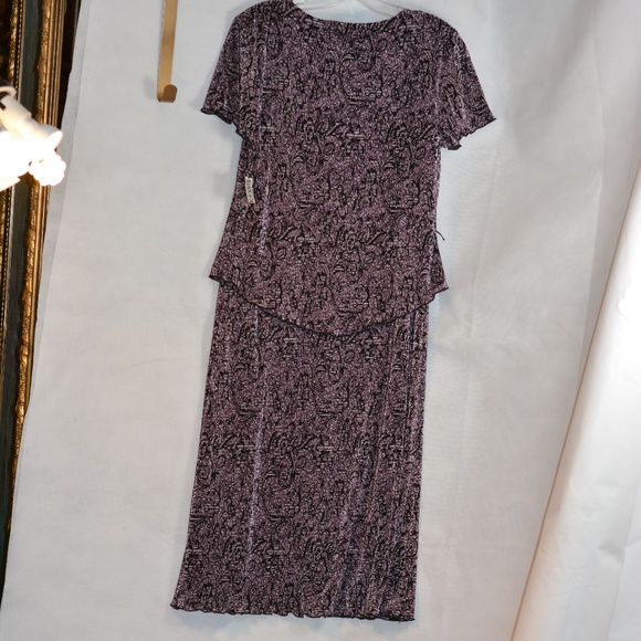 V Neck Dress by Connected Sz 8P NWT - Picture 1 of 8